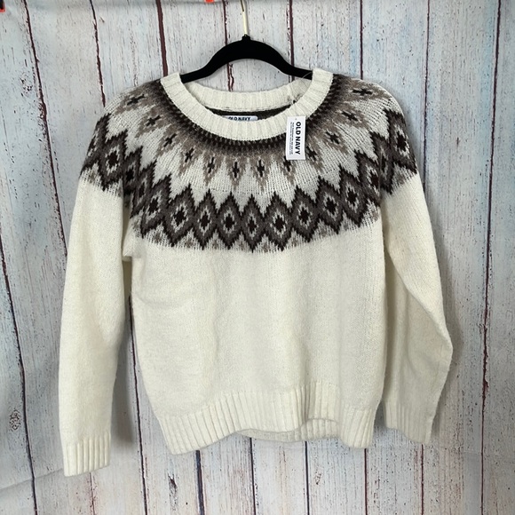 Old Navy Sweaters - NWT old navy sweater